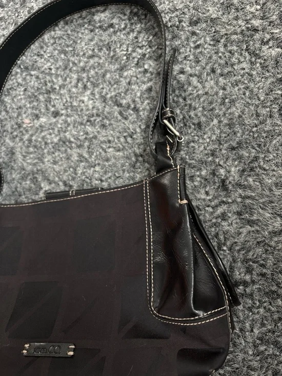 Nine West Monogram Shoulder bag - Picture 3 of 8